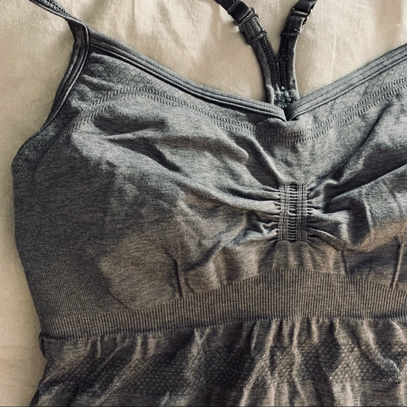Lululemon Active Tank in Charcoal Grey S - Picture 2 of 7